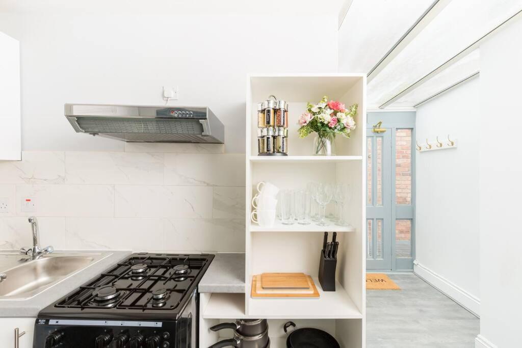 Duplex Loft Apartment With Balcony & Private Entrance In Jq Бирмингем Экстерьер фото